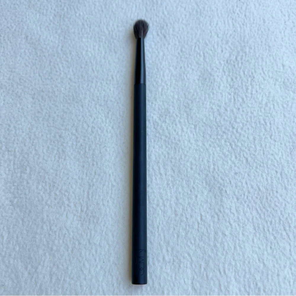 Nars makeup brush